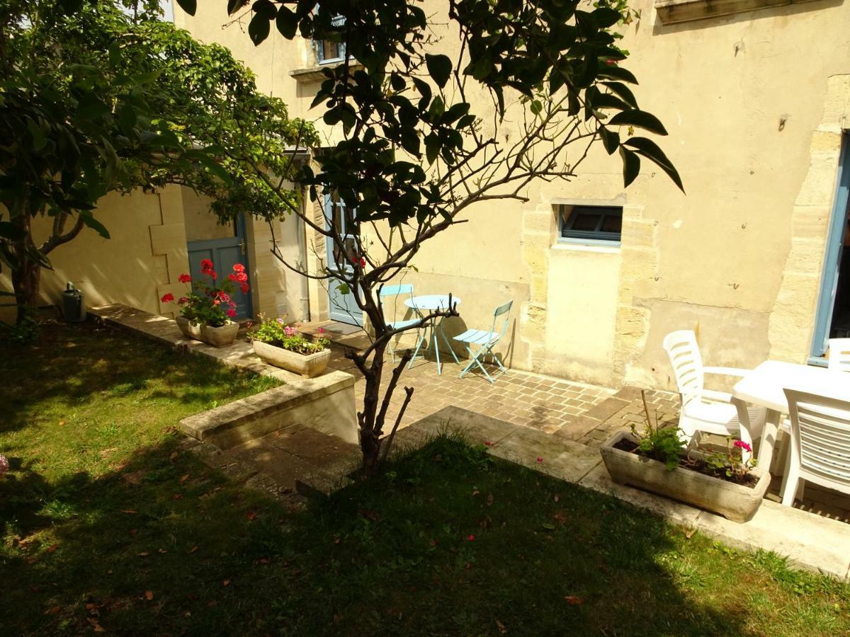 Villa Madeleine 阿罗芒什莱班 外观 照片